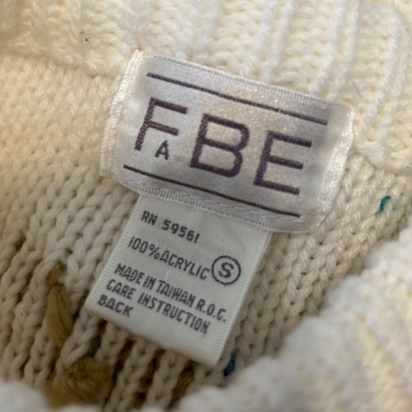 {Fabe} Vintage FaBE Silk/Angora 80's-90's Sweater Small - Picture 7 of 8